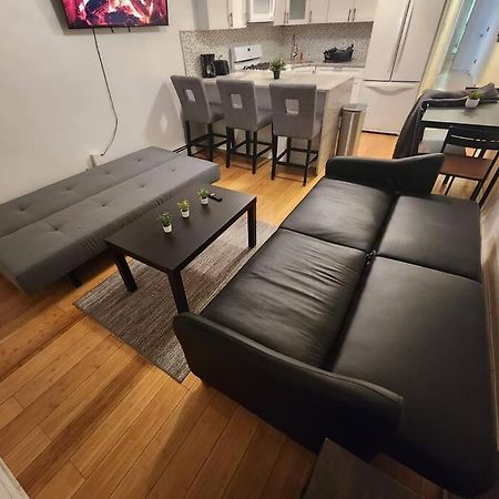Cosy Modern Home Mins To Nyc! Union City Exteriör bild